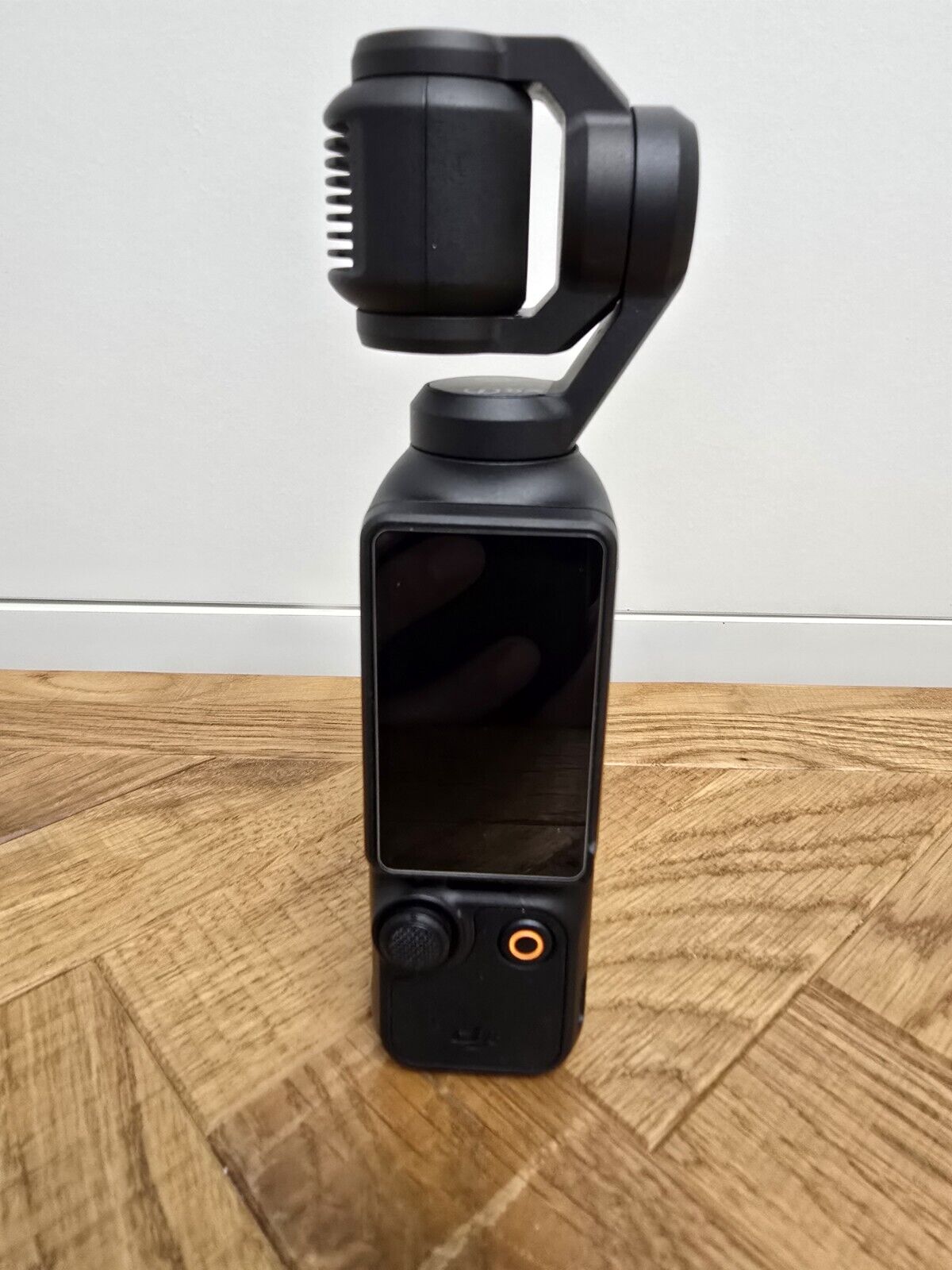 DJI Osmo Pocket 3 - 4K Gimbal Camera