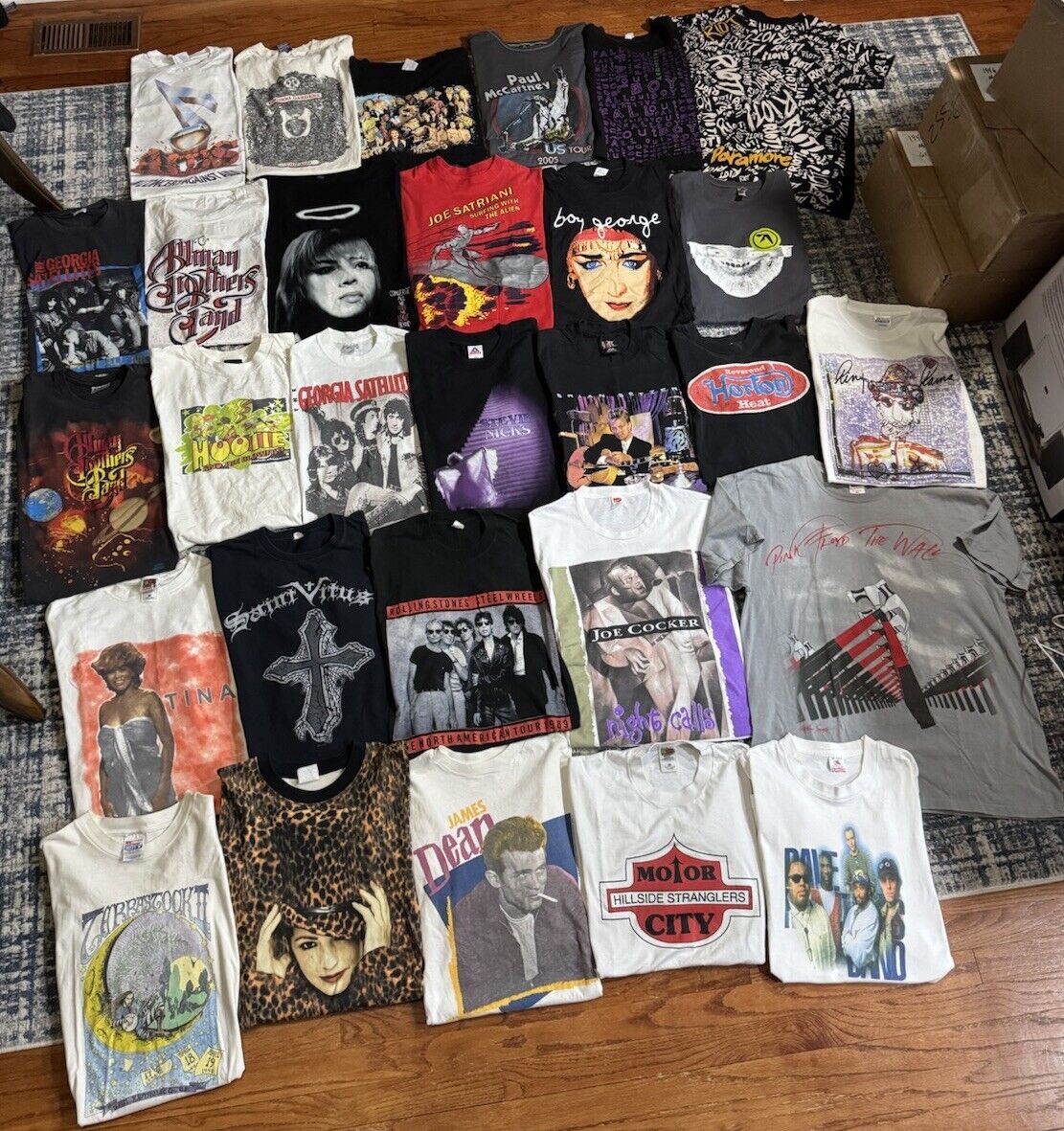 Vintage Band T Shirt Lot 29 Grunge Punk Rock Aphex Twin Rolling Stones Pearl Jam